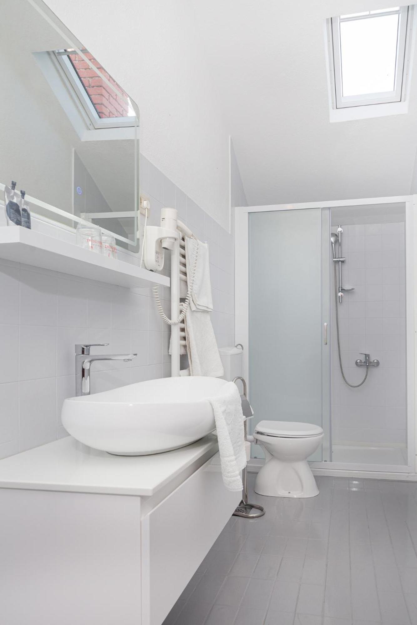 Apartments & Rooms Konoba Tomic Gornji Humac Quarto foto